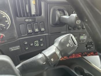 R730 V8 4x2 TOPLINE / FULL AIR / RETARDER / HYDRAULIC